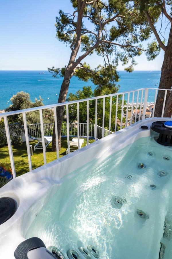 Decori Suites Amalfi Coast - Free Parking Vietri Exteriér fotografie