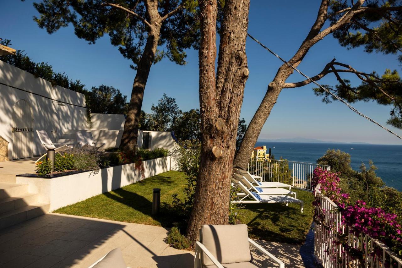 Decori Suites Amalfi Coast - Free Parking Vietri Exteriér fotografie